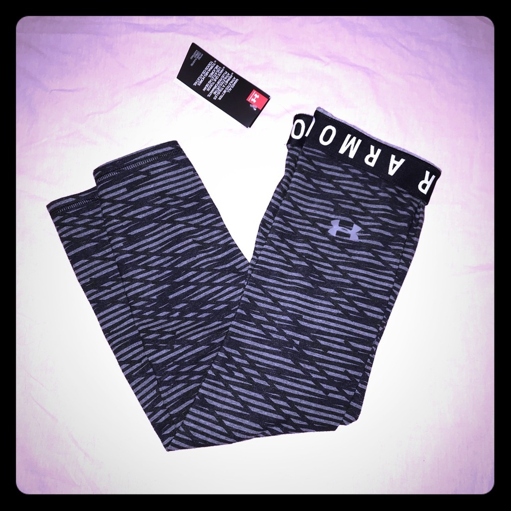 NWT Under Armour Leggings.